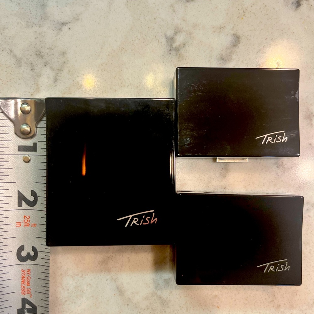 Trish mcevoy megnetic compacts